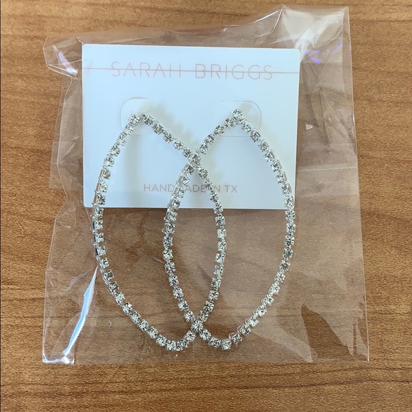 Sarah Briggs earrings - Picture 1 of 3